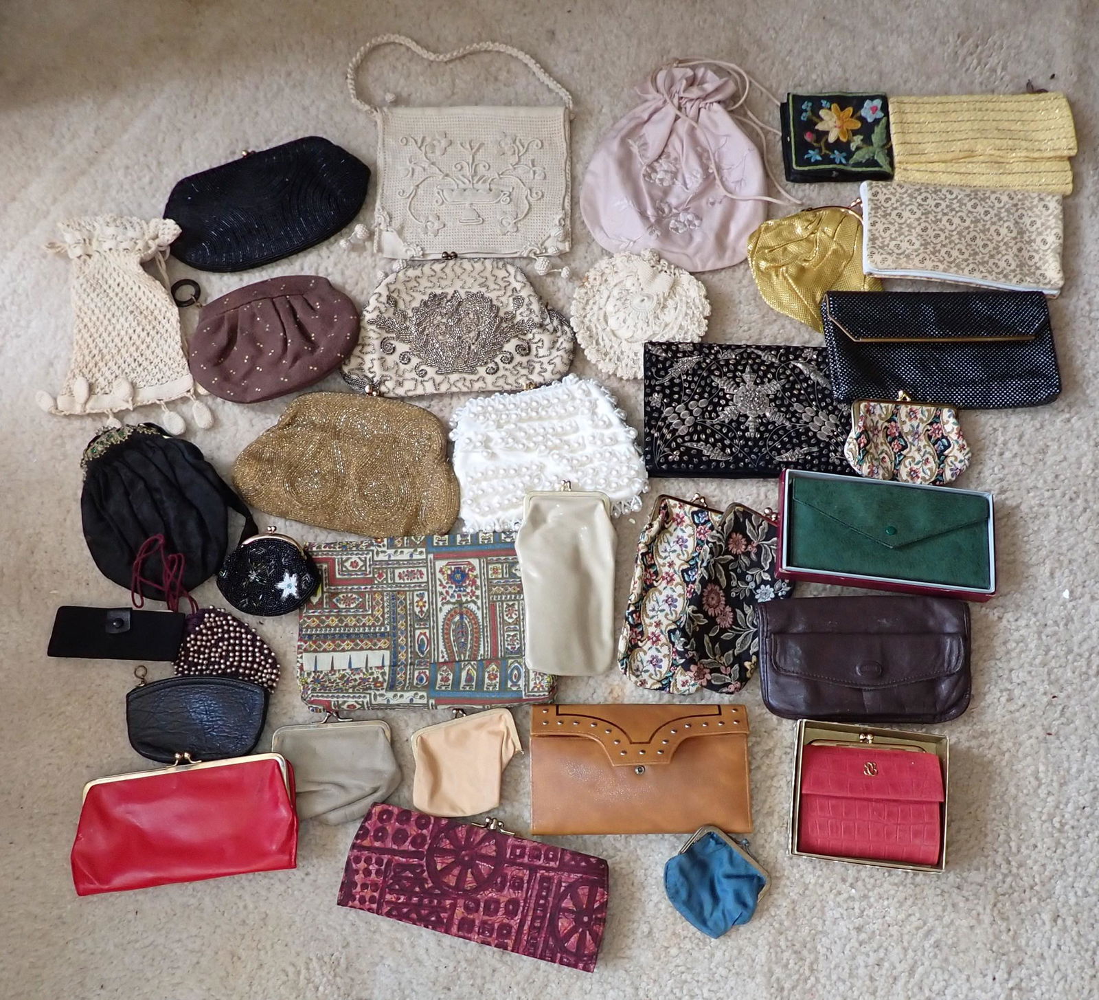 Antique & Vintage Purses Bags & Wallets (1 of 6)
