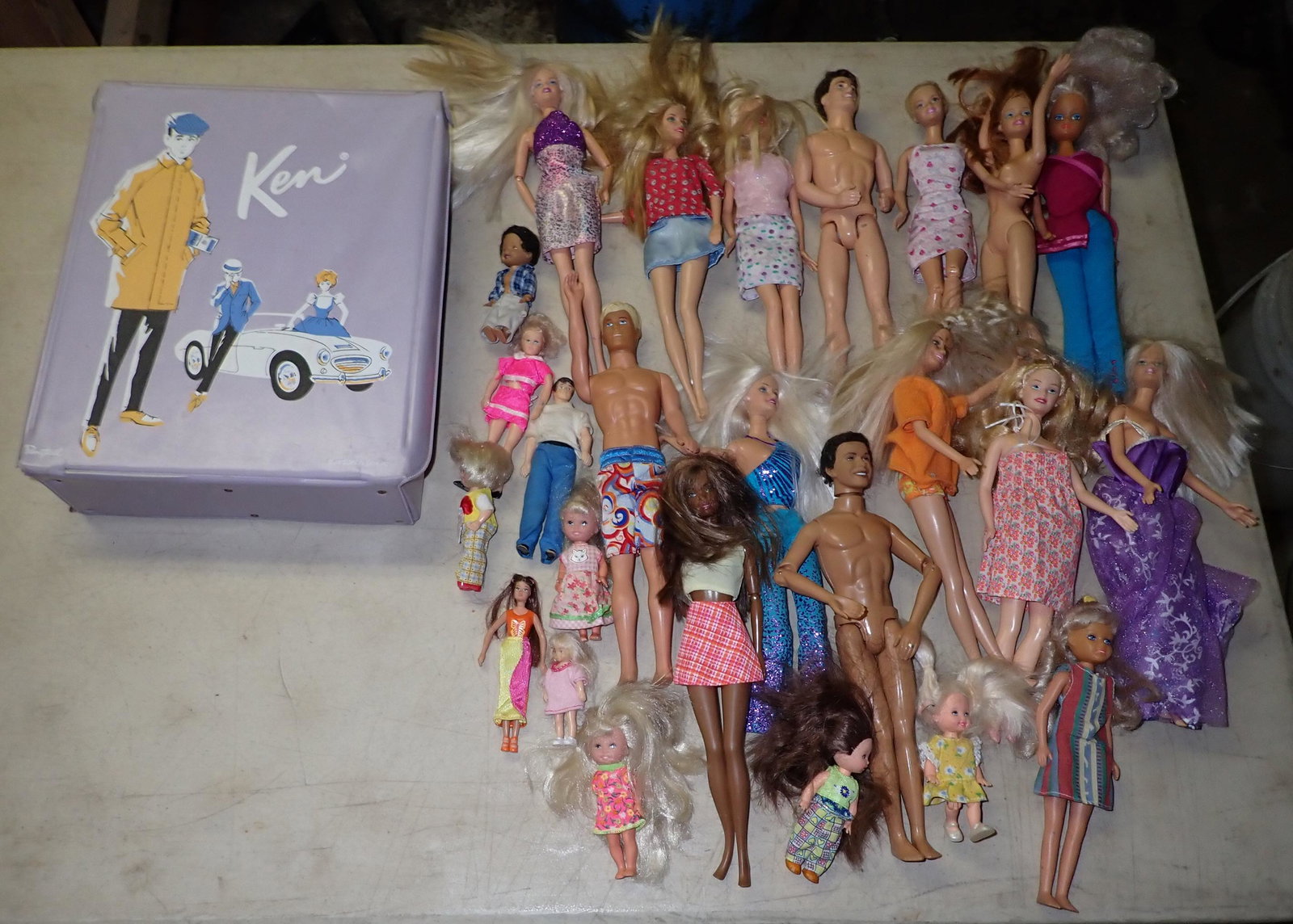 Barbie & Misc Vintage Dolls (1 of 9)