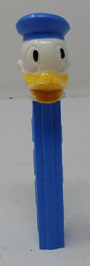 Donald Duck No Feet Pez Dispenser: Donald Duck