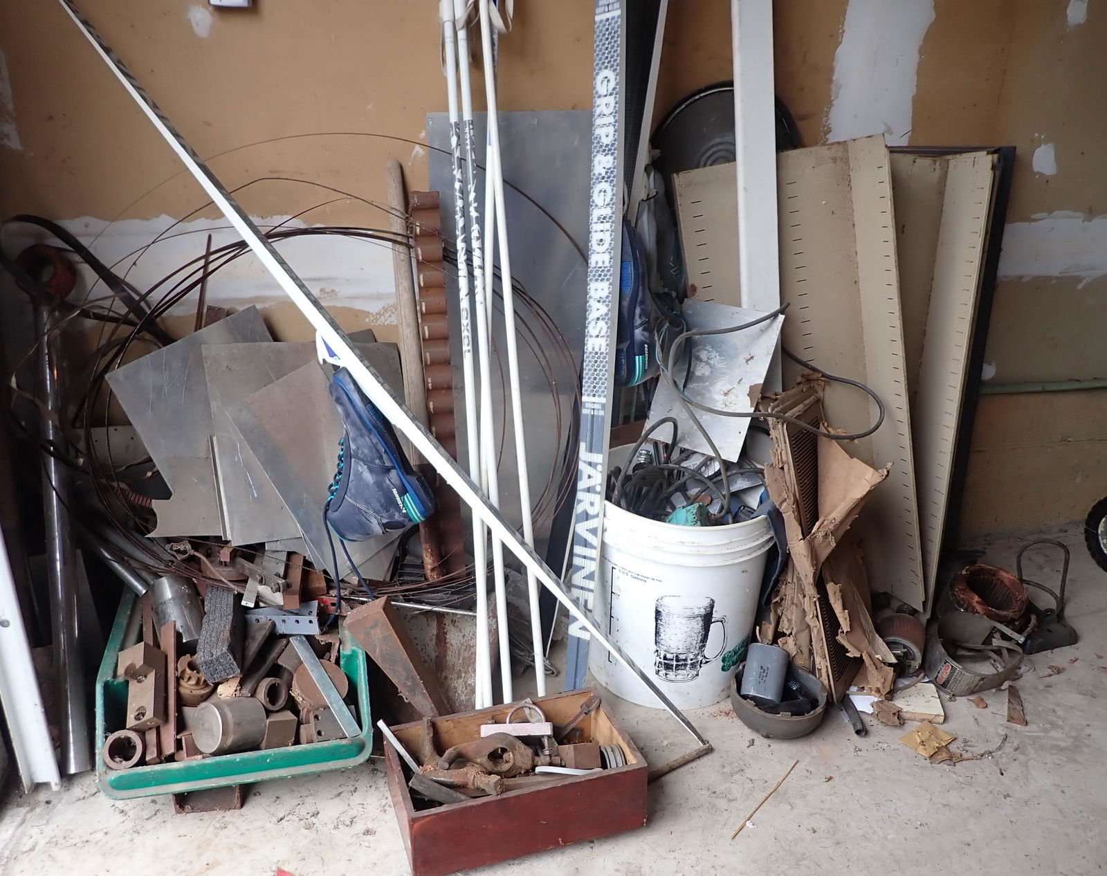 Scrap Steel Stock / Misc Iron Metal (1 of 5)