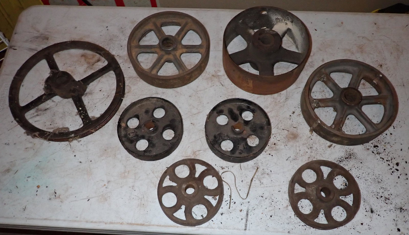 Misc Wheels & Pulleys: Largest is approx 10 1/2" in diameter