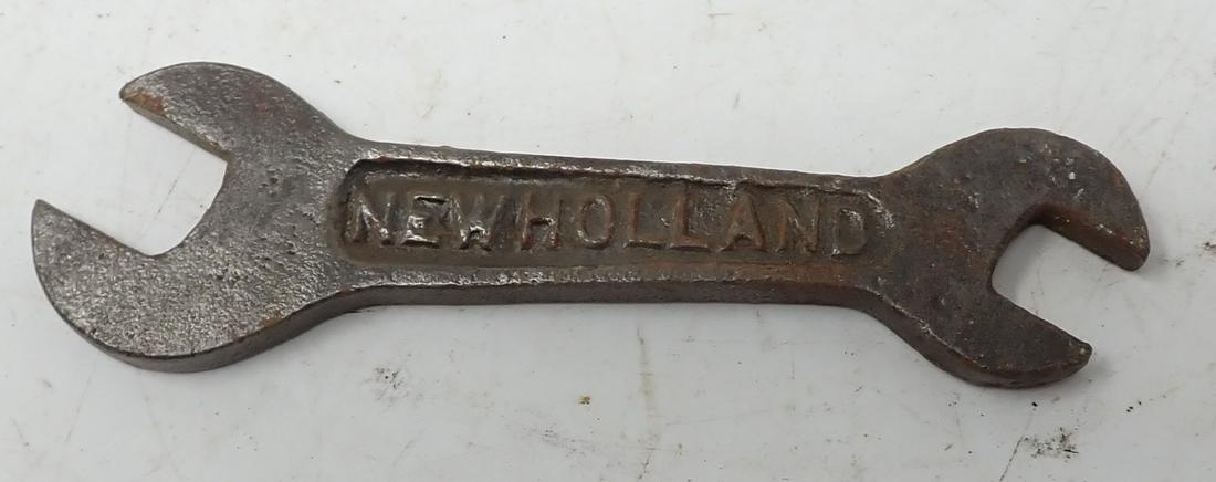 Antique New Holland Feed Mill Wrench (1 of 2)