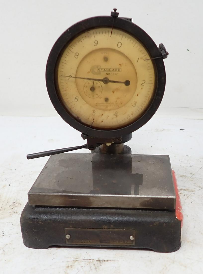 Standard 1341 Hamilton Watch Co Gauge (1 of 5)