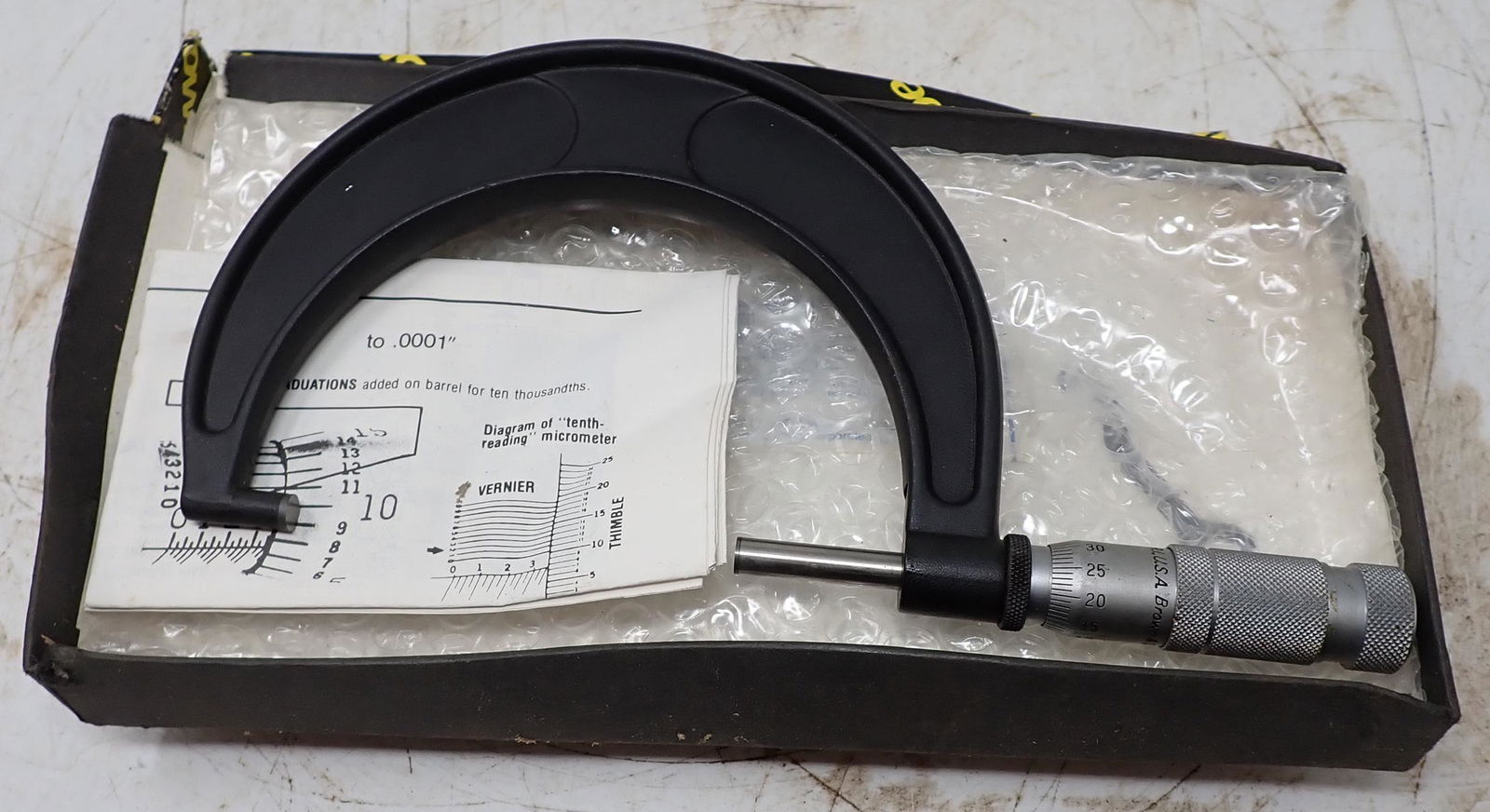 Brown & Sharpe Micrometer (1 of 2)