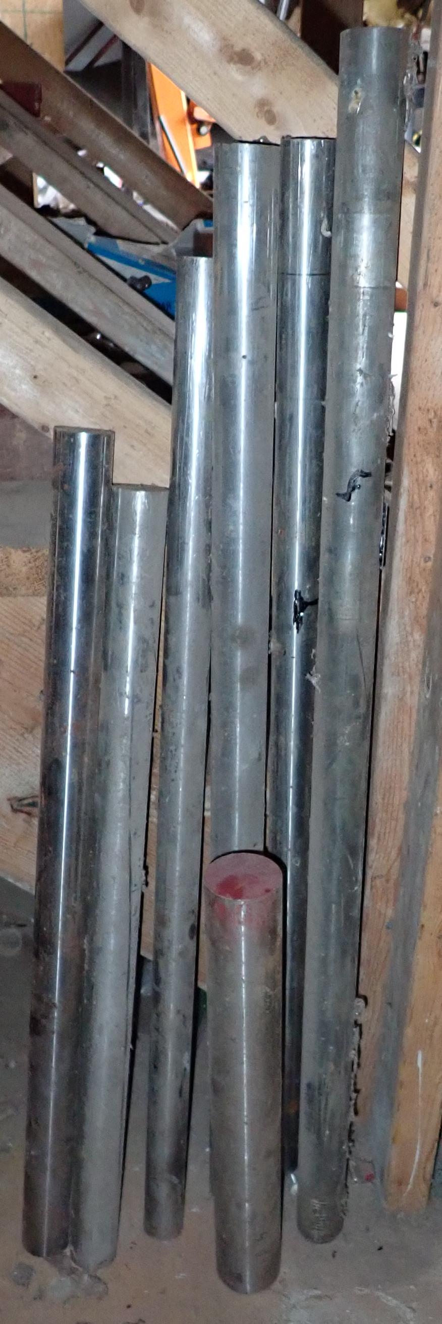 7 pcs Round Steel Stock (1 of 3)