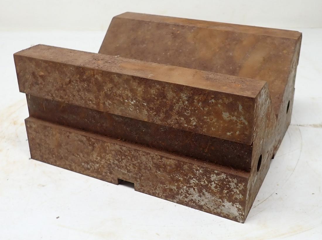Machinists V Block (1 of 5)