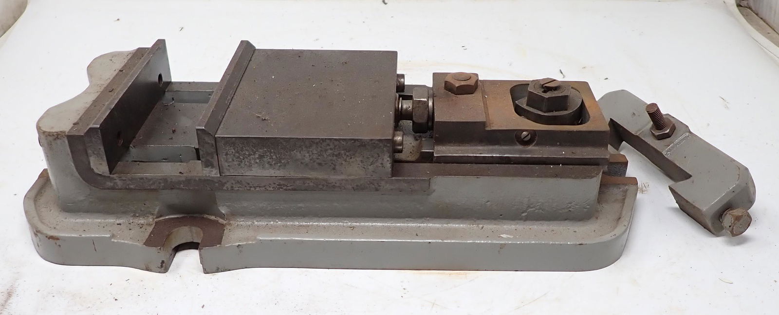 Machinists Vise (1 of 3)