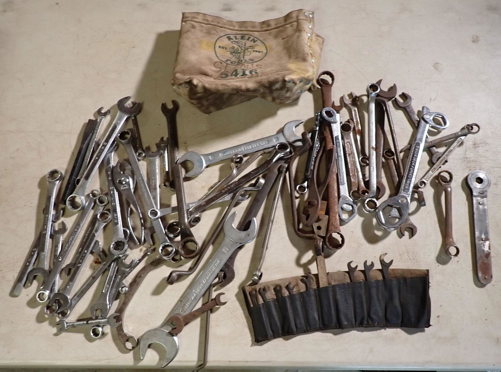 Wrenches & Klein Tool Bag (1 of 5)