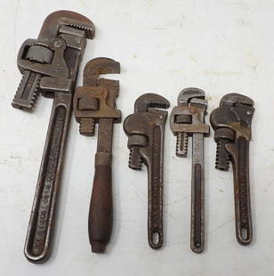 5 Antique / Vintage Pipe Wrenches: Longest is approx 9 3/4"