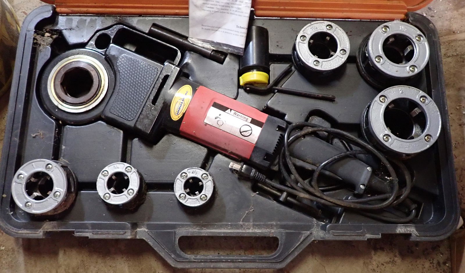 Northern Industrial Pipe Threader & Dies (1 of 4)