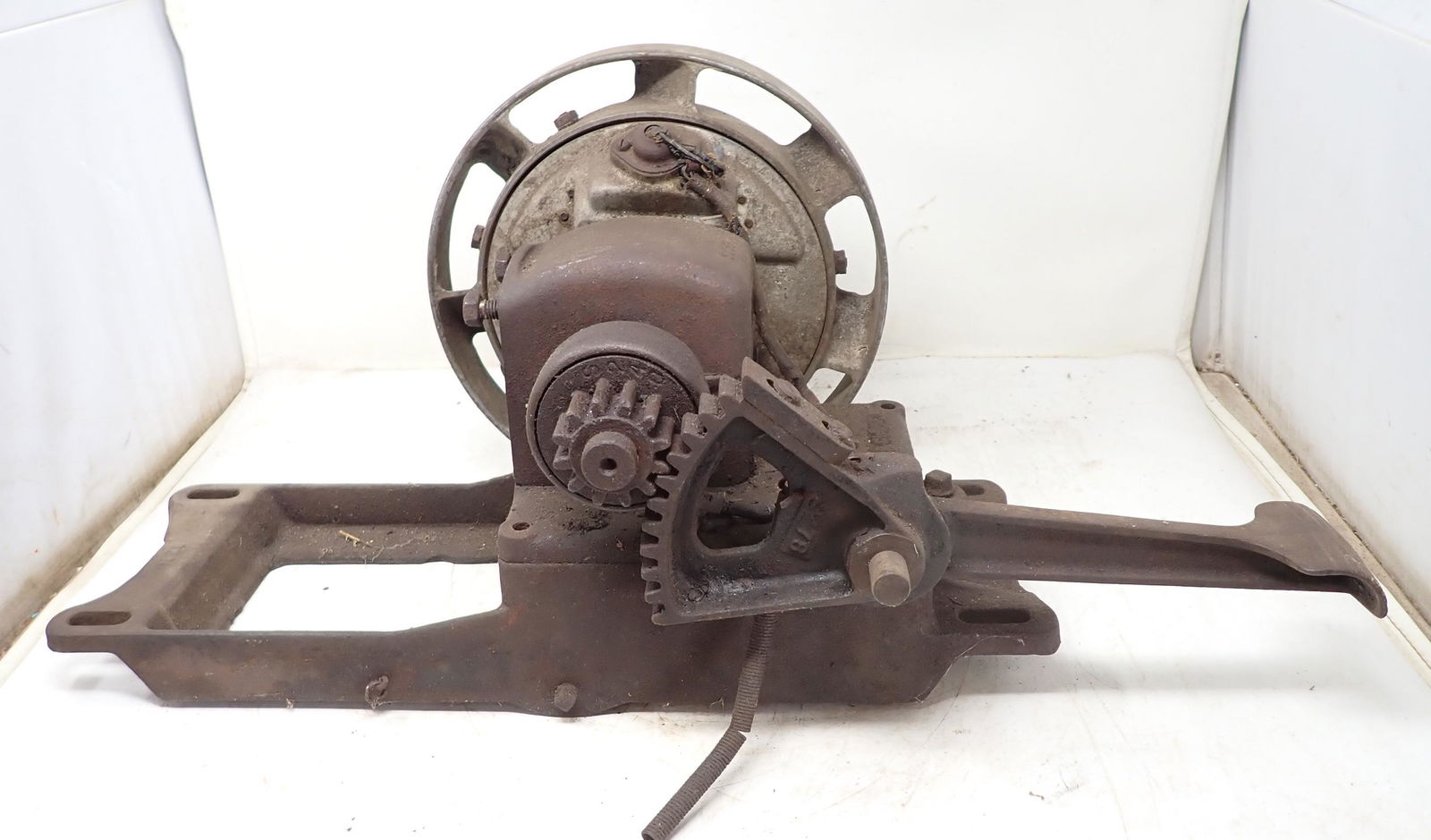 Maytag Hit & Miss Engine (1 of 6)
