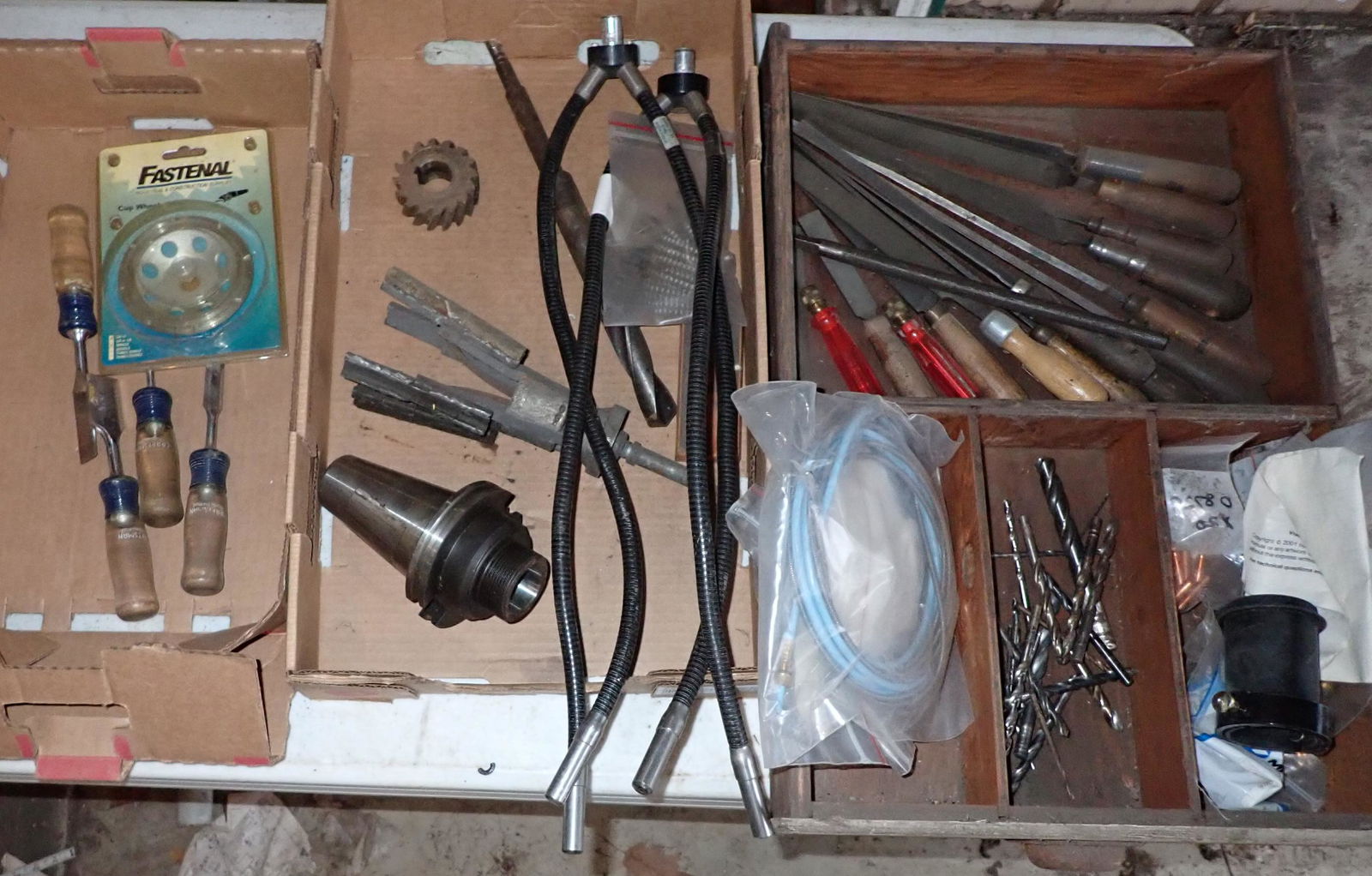 Collet Holder Cutter Chisels Drill Bits Files & Misc (1 of 5)