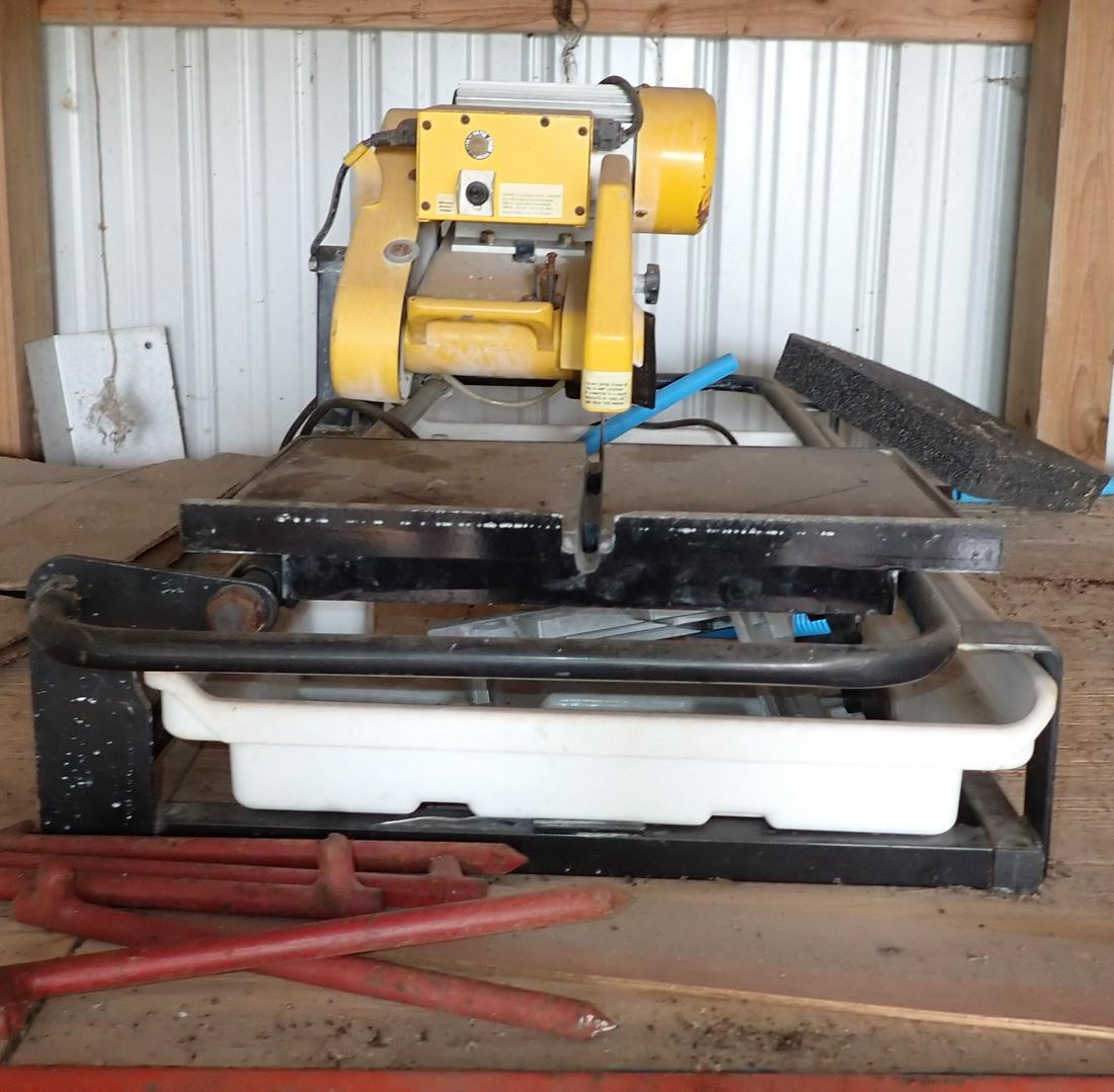 Model 60010 Professional Tile Saw (1 of 5)