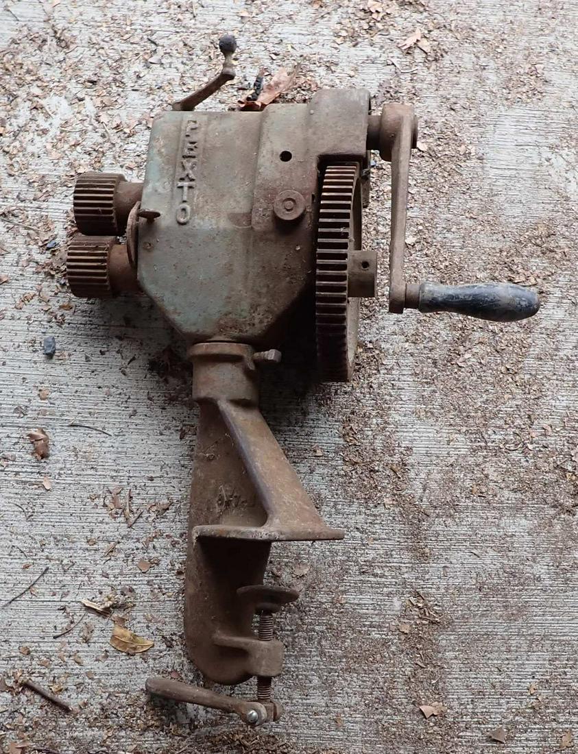 Vintage Pexto Tinsmith Crimper: Peck Stow & Wilcox Crimper . NO SHIPPING