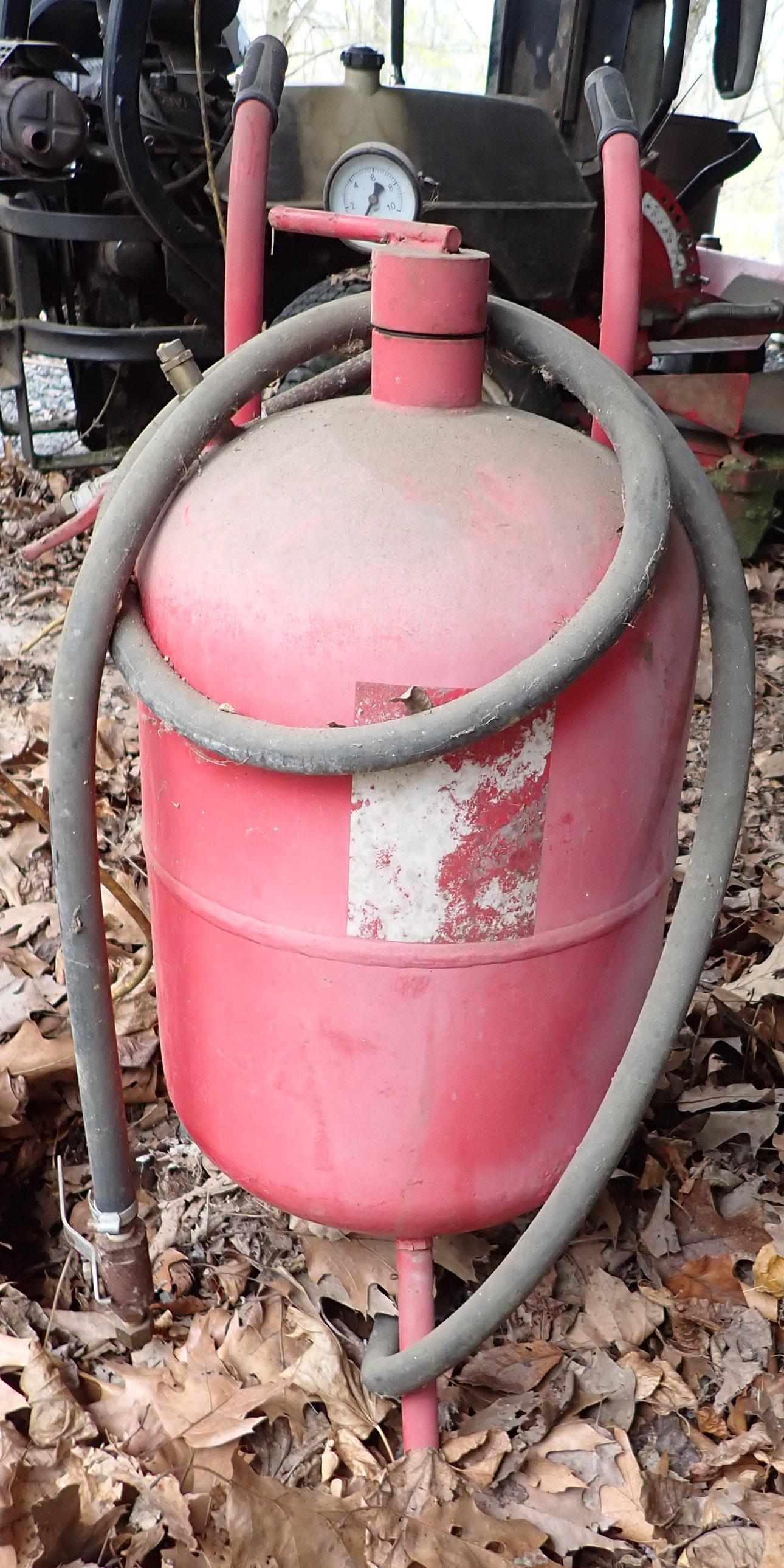 Pressure Sandblaster (1 of 2)