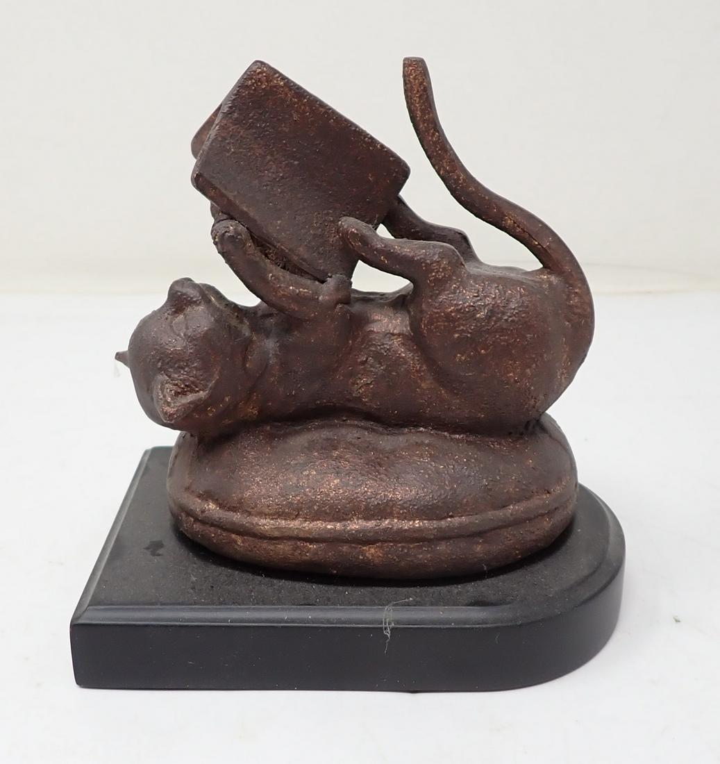 Cat Bookend: Approx 4" x 5 1/2" x 6 1/2" tall