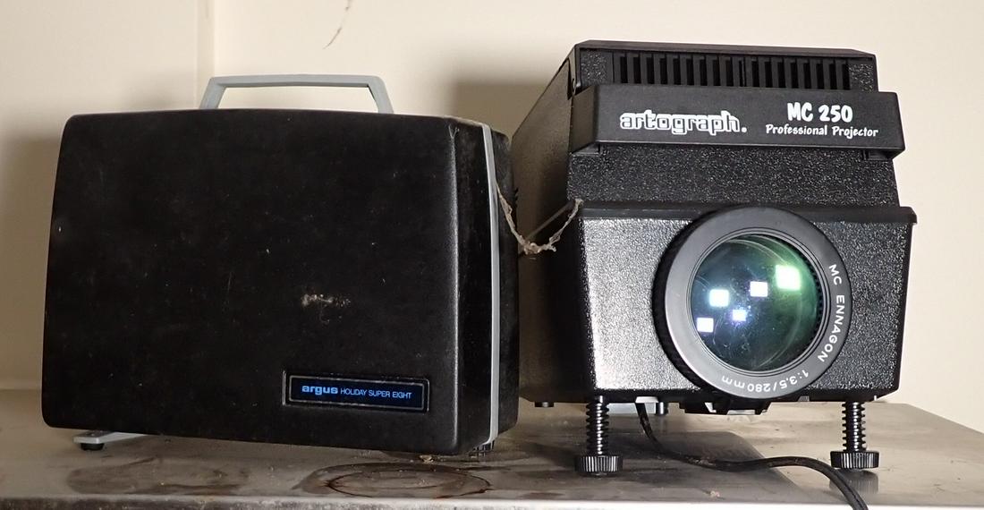 Artograph MC 250 & Argus Holiday Super Eight Projectors (1 of 2)