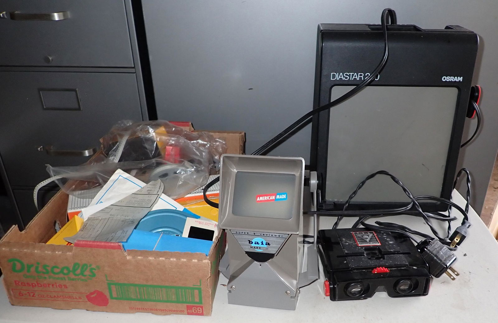 Diastar 200 TDC Slide Viewers & Slides (1 of 4)