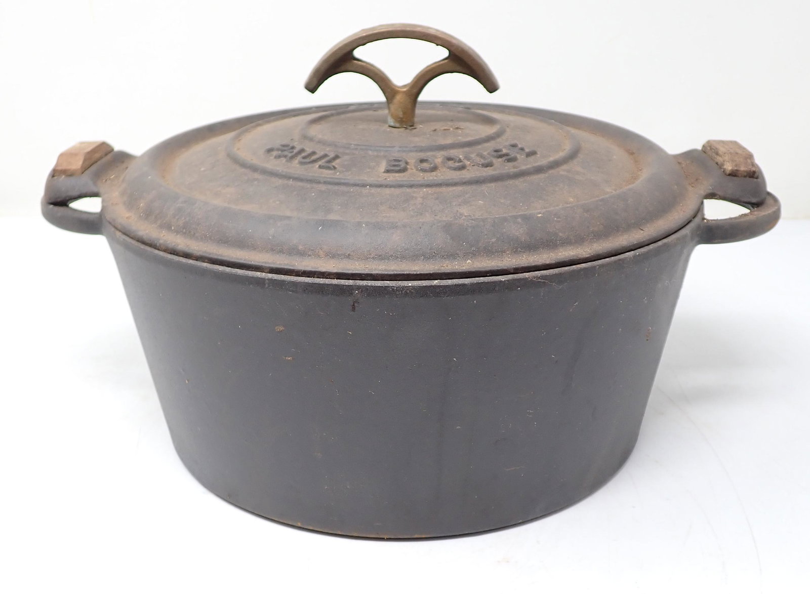 Cast Iron Nomar Paul Bocuse Dutch Oven: Apprx 9 1/2" in diameter and 7 1/2" tall