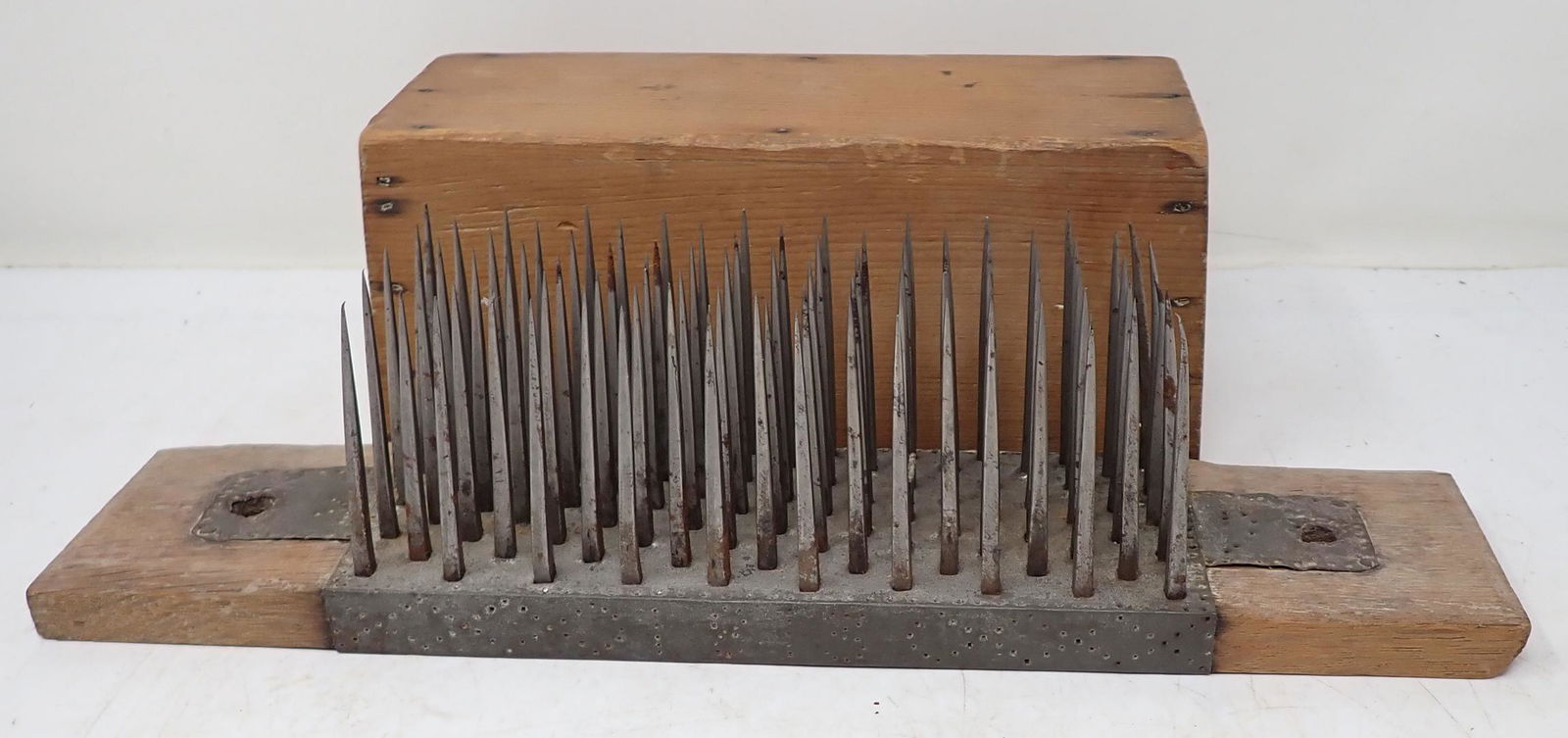Primitive Flax Hetchel / Comb (1 of 6)