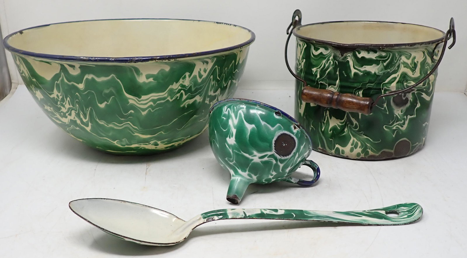 Graniteware Mixing Bowl Pot Funnel Spoon: Mixing bowl is approx 11 1/4" in diameter and 5 1/4" tall