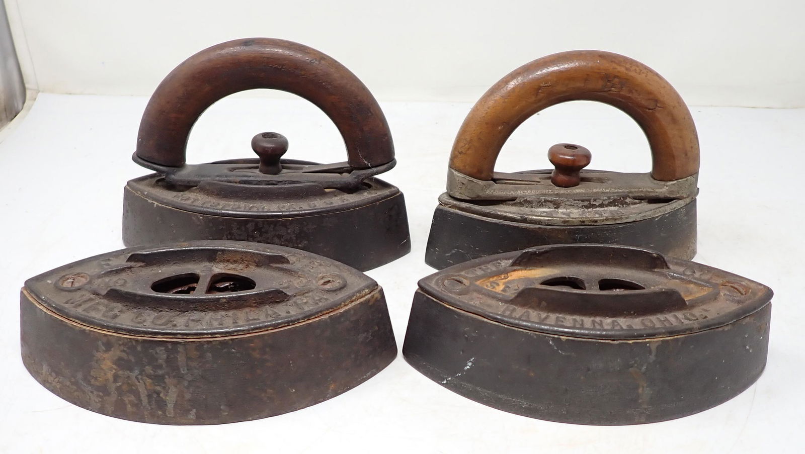 Enterprise Wapak Colebrookdale Sad Irons (1 of 2)