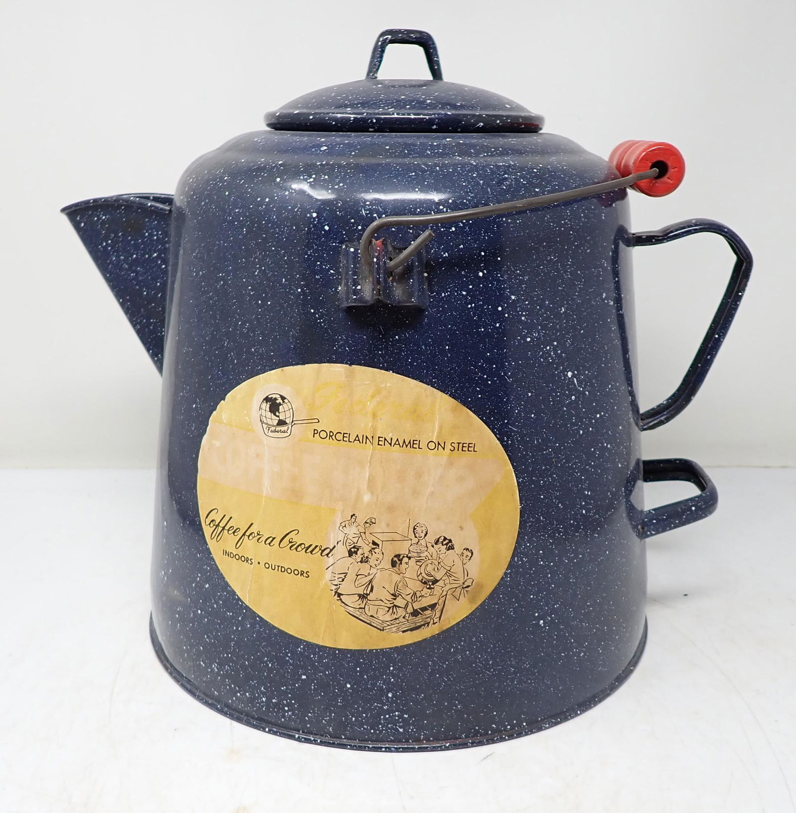 Federal Porcelain Enamel Coffee Pot (1 of 5)