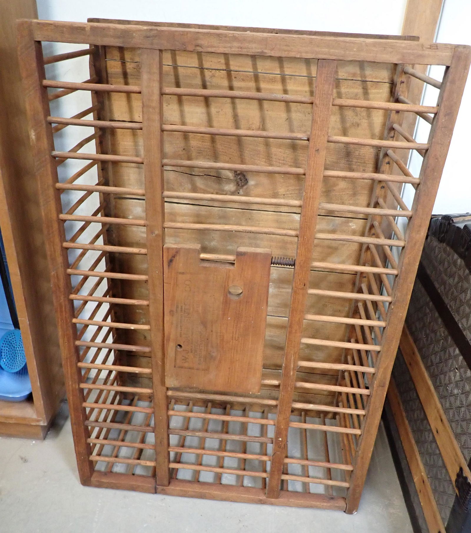 Wooden Chicken Crate (1 of 2)