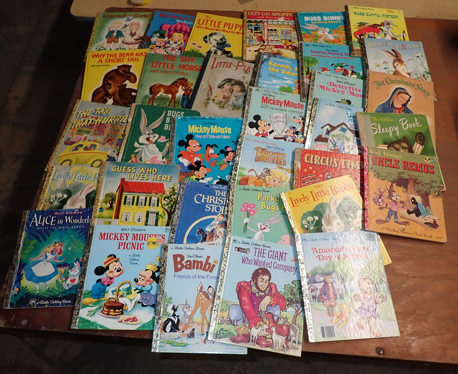 Little Golden & Misc Childrens Books (1 of 5)