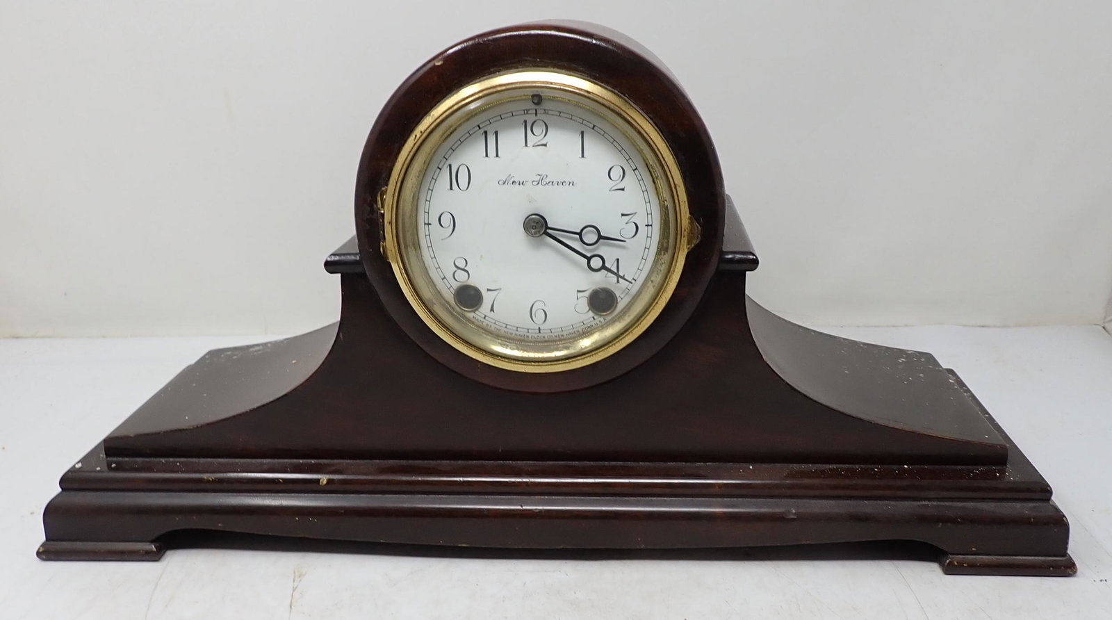 New Haven Mantle Clock: Approx 6" x 16 1/2" x 8 1/2" tall.
