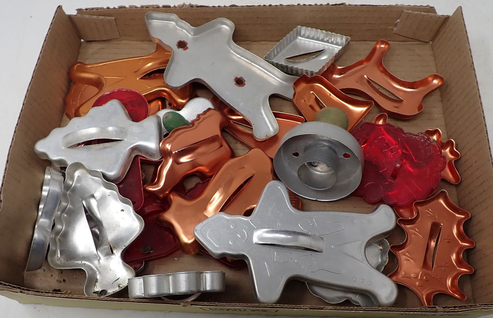 Vintage Cookie Cutters (1 of 1)