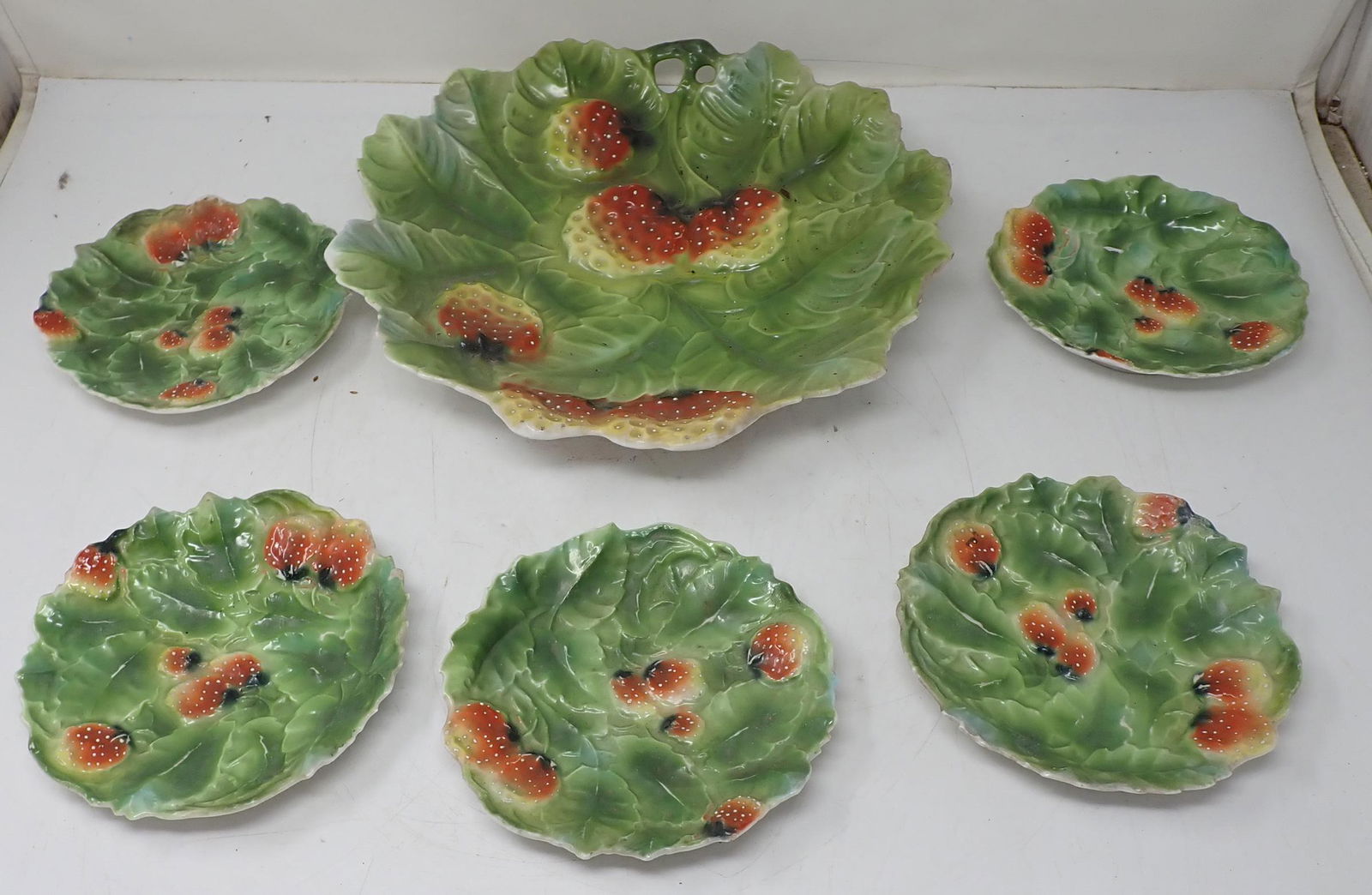 Antique Porcelain Strawberry Platter & Dishes (1 of 3)