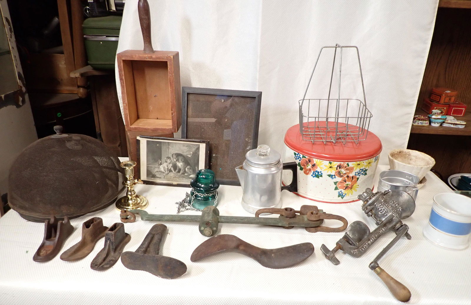 Beam Scale Cobblers Anvils Misc Table Contents (1 of 5)