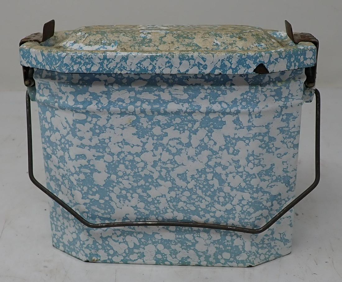 Agateware Lunch / Sandwich Box: Approx 3" x 6" x 5 1/4" tall
