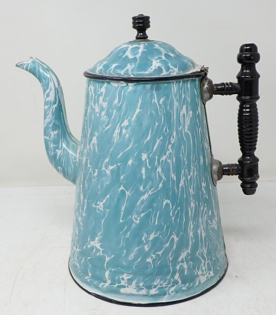 Enameled Coffee Pot (1 of 3)