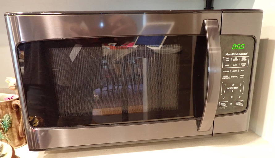 Hamilton Beach 1000 Watt Microwave