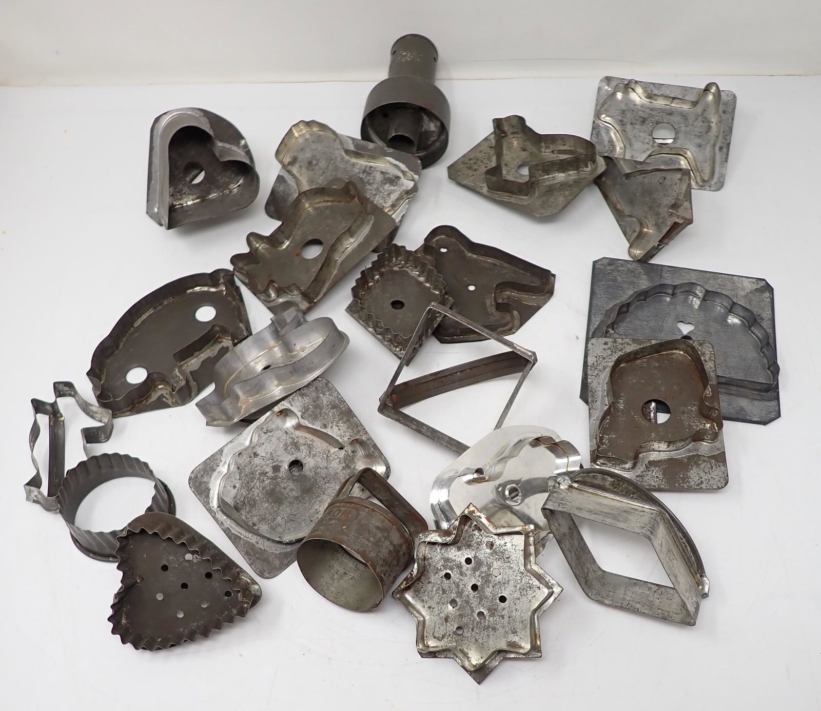 Antique Cookie Cutters (1 of 4)