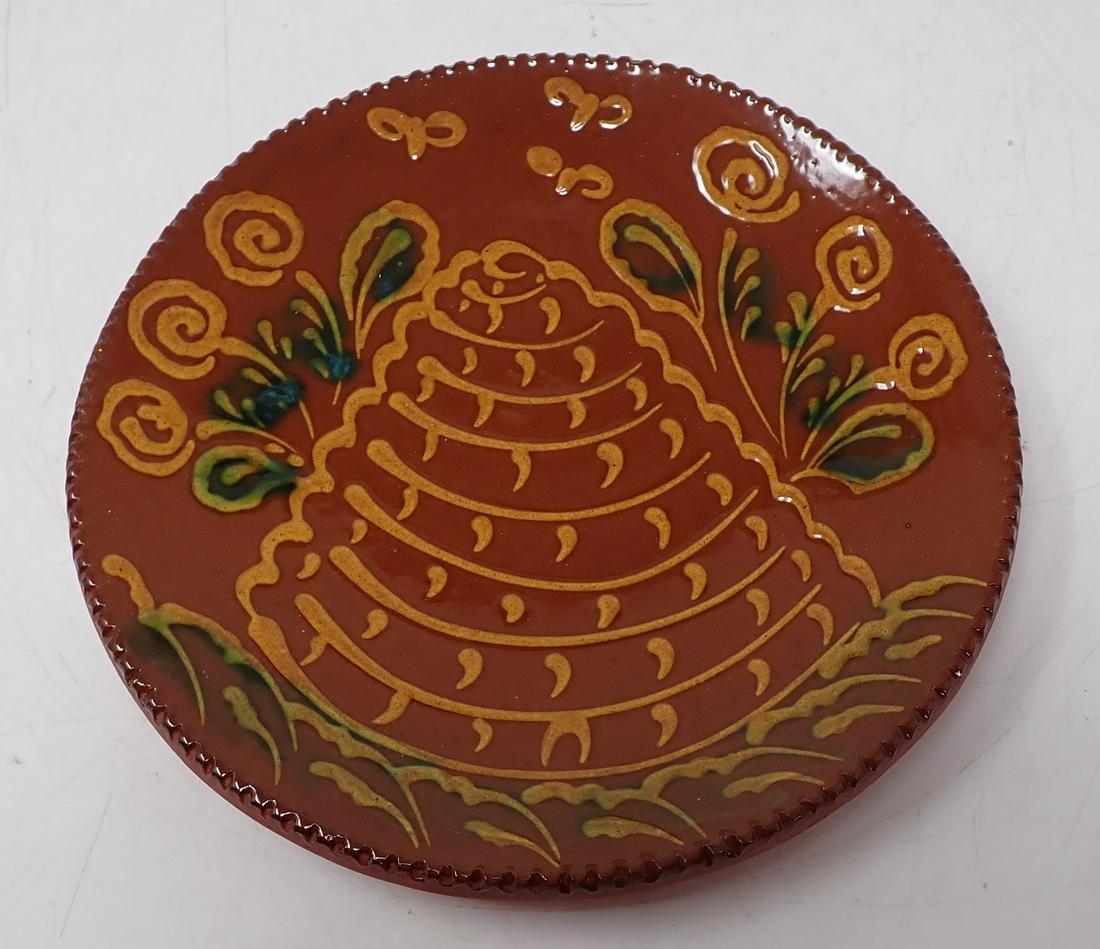 1991 Foltz PotteryBee Hive Redware Pie Plate (1 of 2)