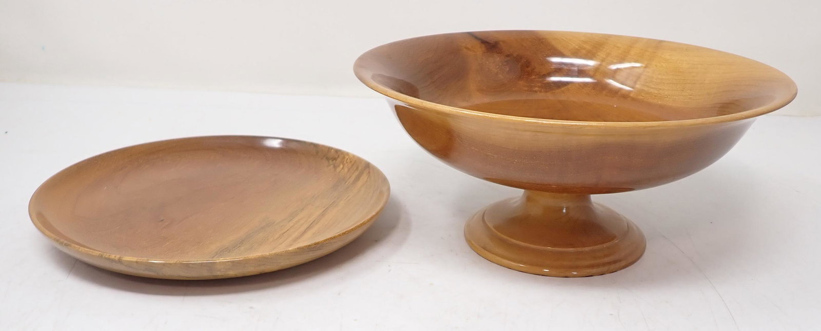 Duncan Myrtlewood Compote & Plate: Compote is apprx 8" in diameter and 3 3/4" tall