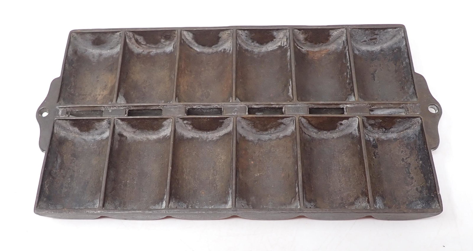 Antique Cast Iron Mold (1 of 2)