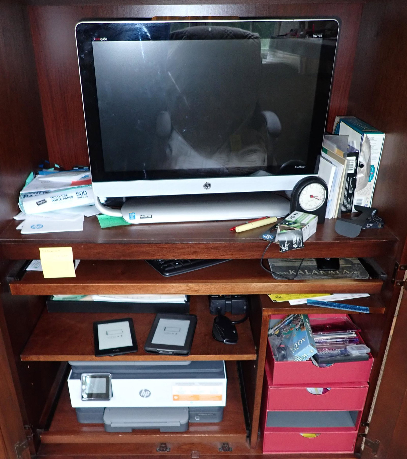 HP Computer Printer 2 Kindles & Cabinet (1 of 5)