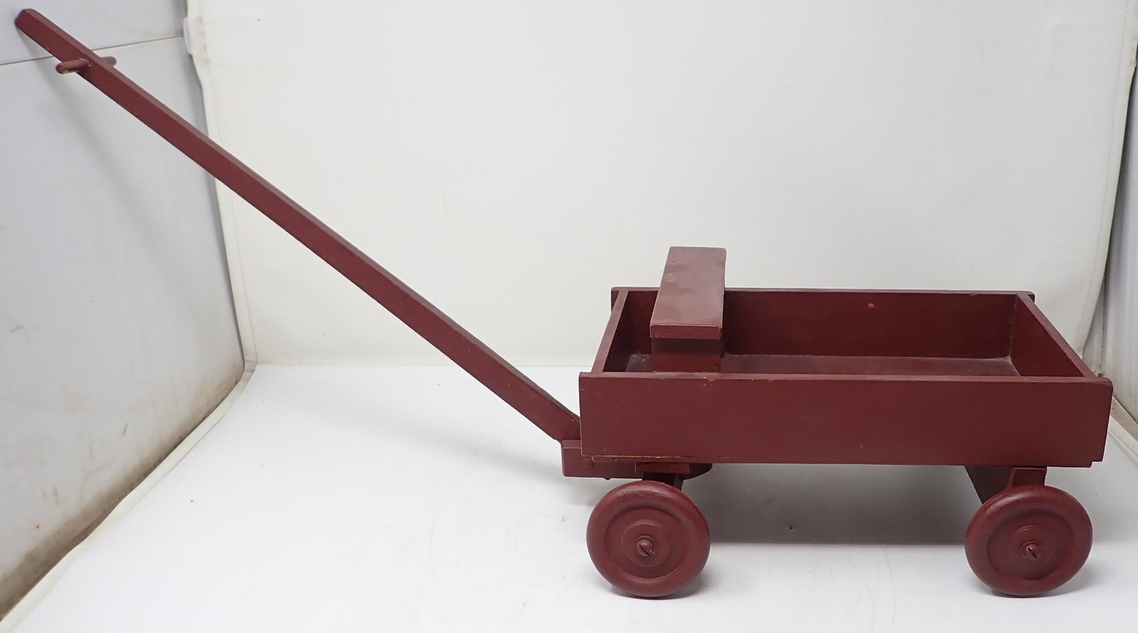 Childs Wagon Pull Toy (1 of 3)