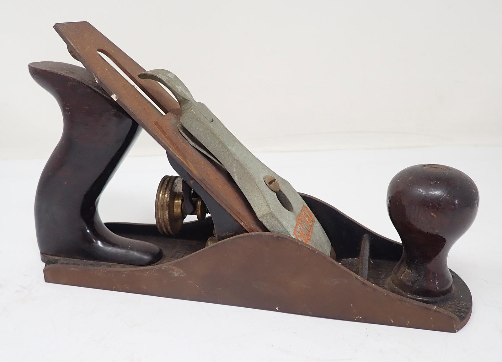 Stanley Bailey No 4 Smooth Bottom Plane: Approx 2 1/2" x 9 1/2"
