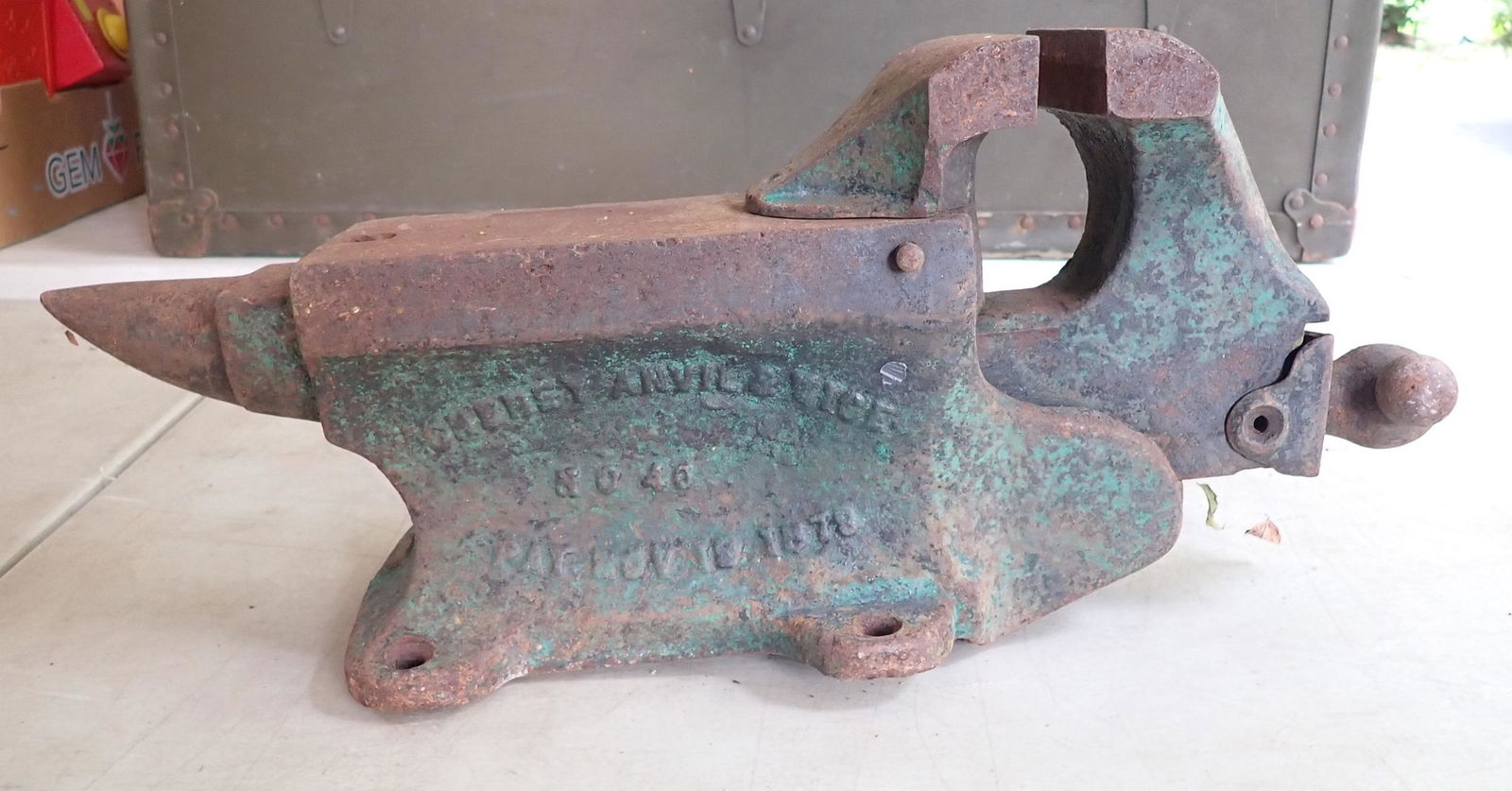 Cheney No. 40 Anvil Vise (1 of 5)