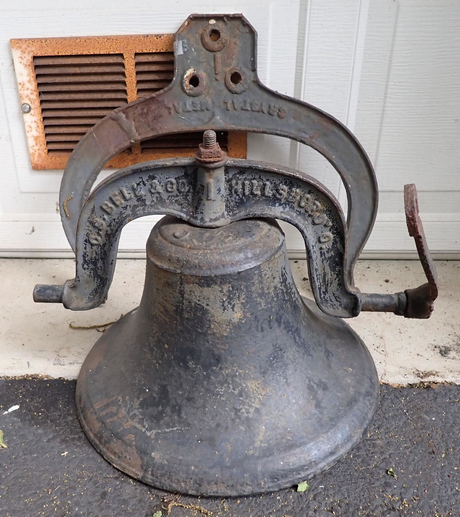 Crystal Metal School / Farm Bell (1 of 4)