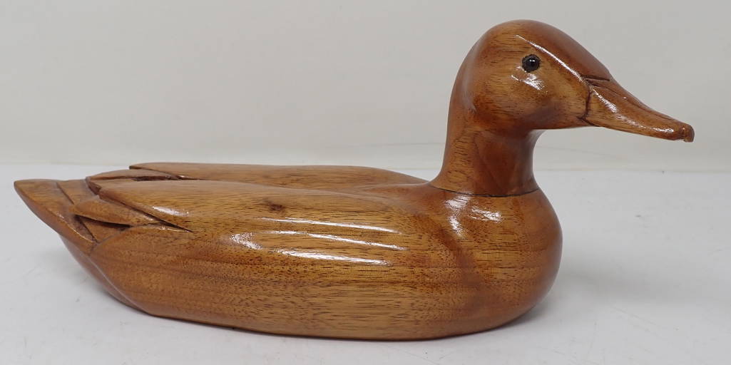 Henry Deibel Duck Decoy (0333) on Jul 17, 2022 M.J. Stasak Jr