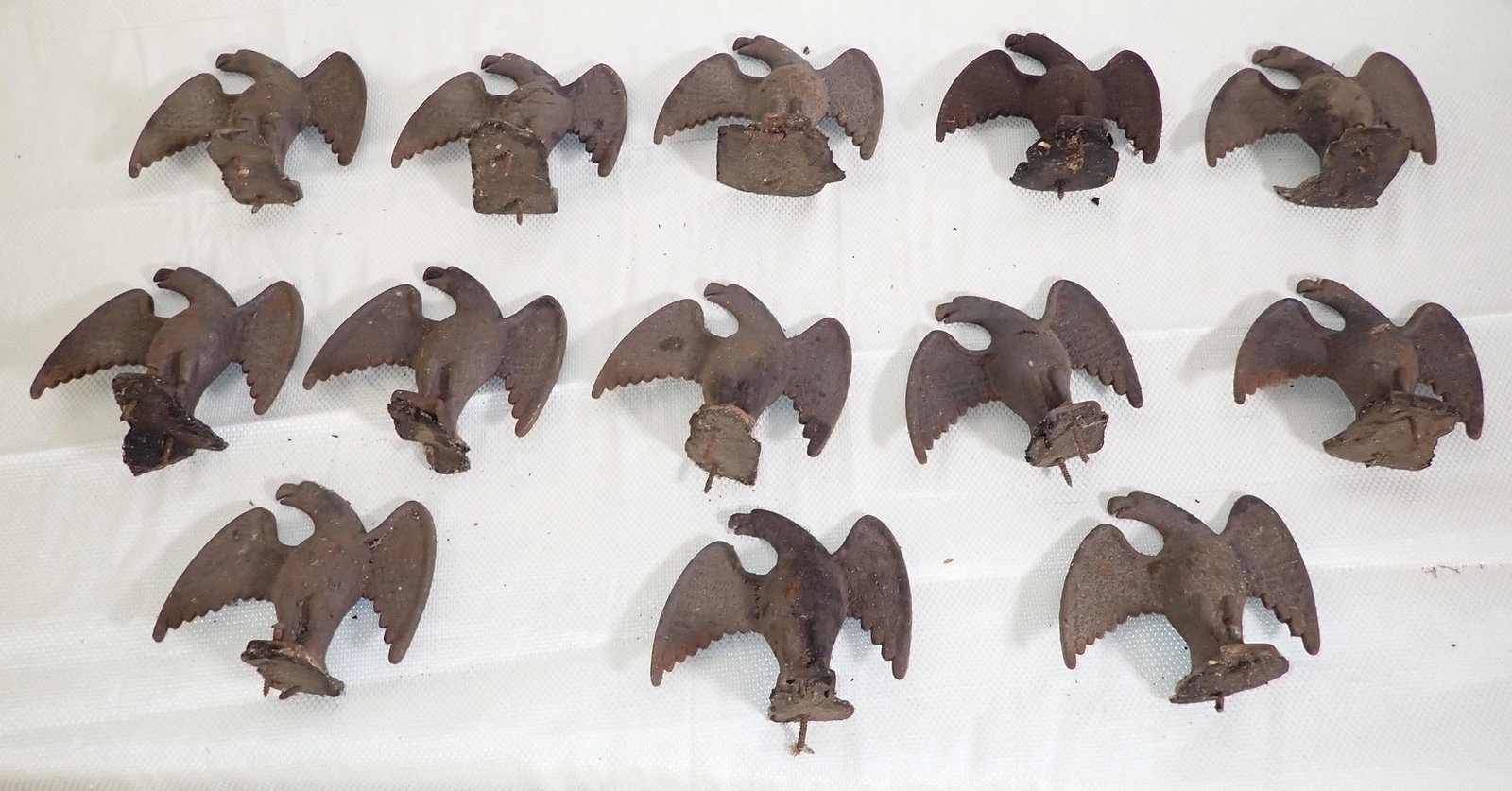 13 Cast Iron Snow Eagles / Ice Catchers (1 of 4)