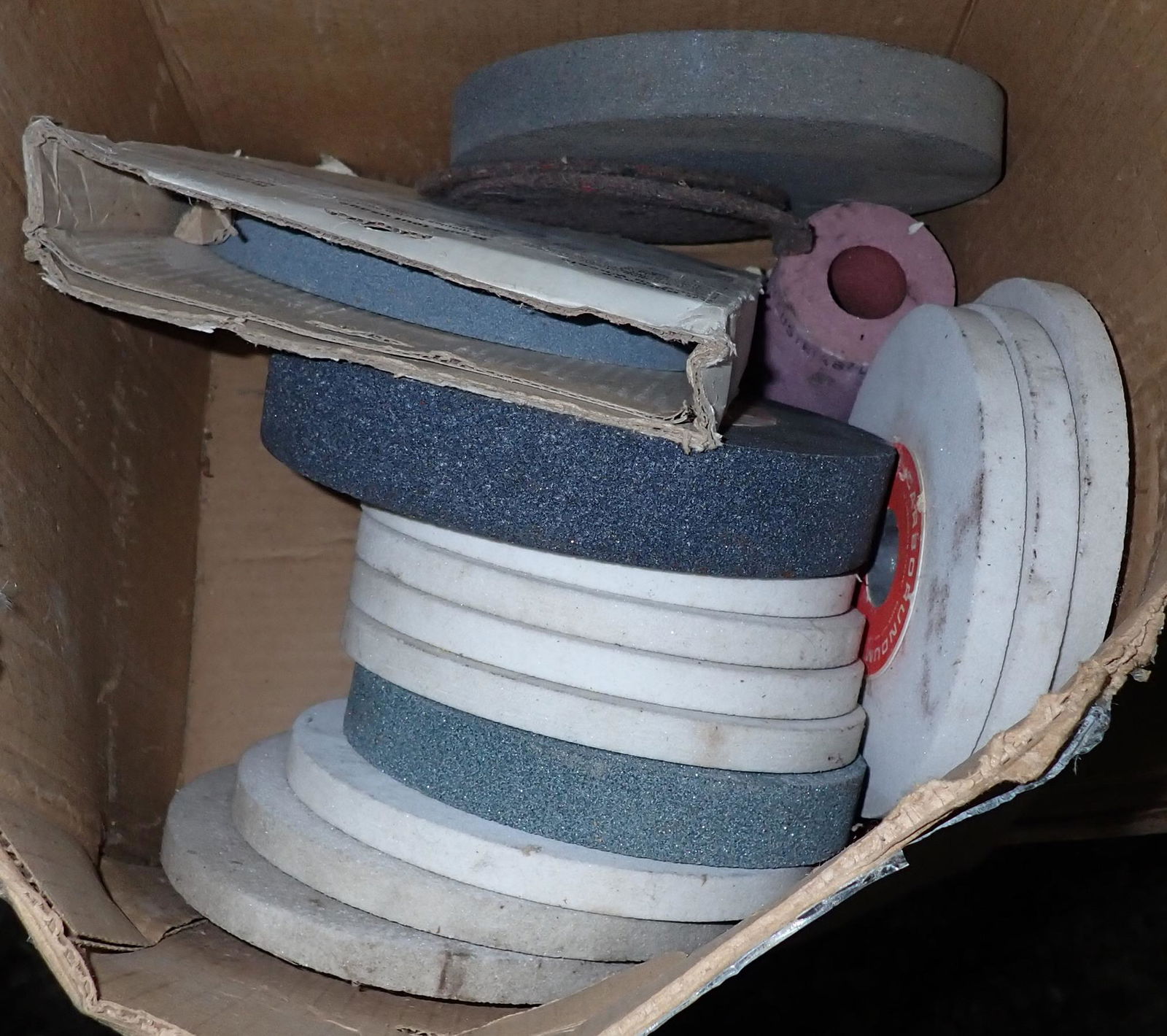 Box of Misc Grinding Wheels (1 of 3)