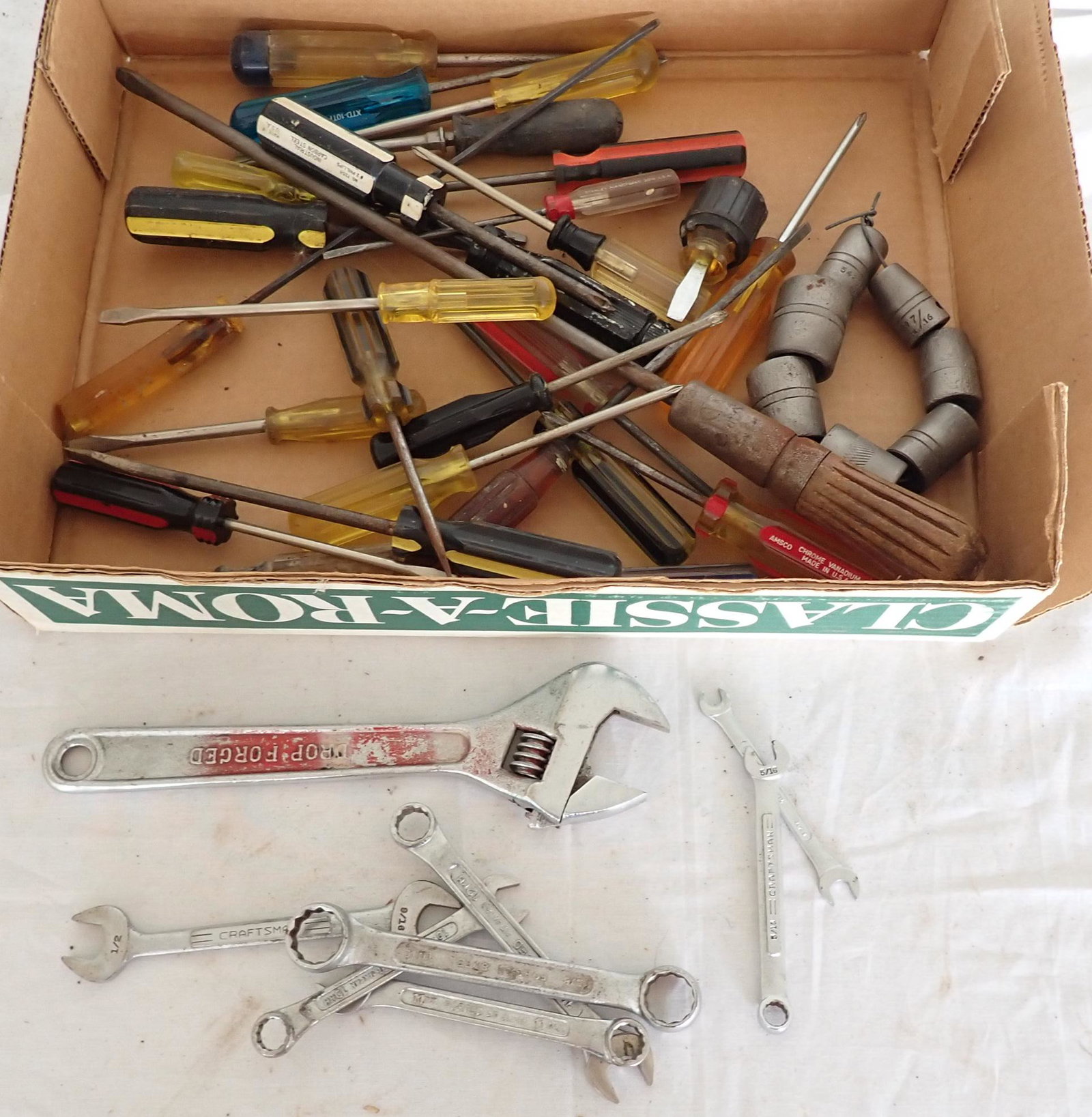 Screwdrivers Wrenches 1/2" Drive Sockets (1 of 3)