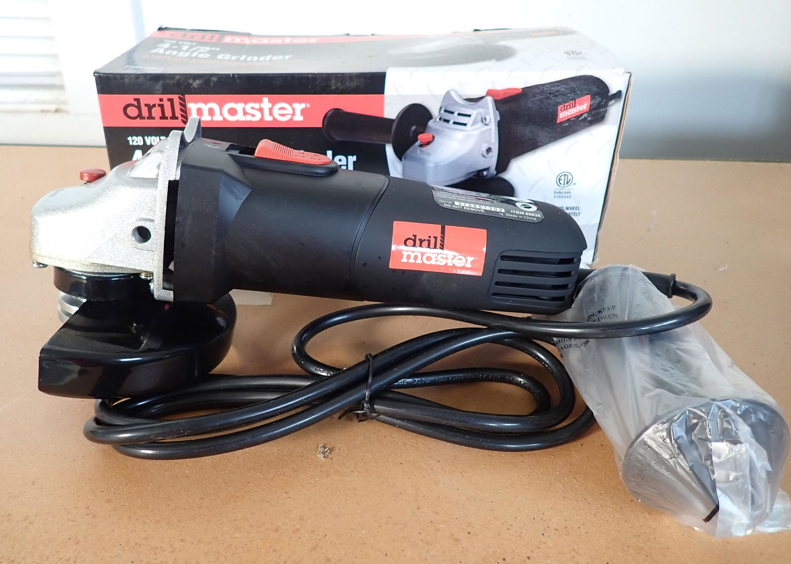 Drill Master 4 1/2" Angle Grinder (1 of 1)